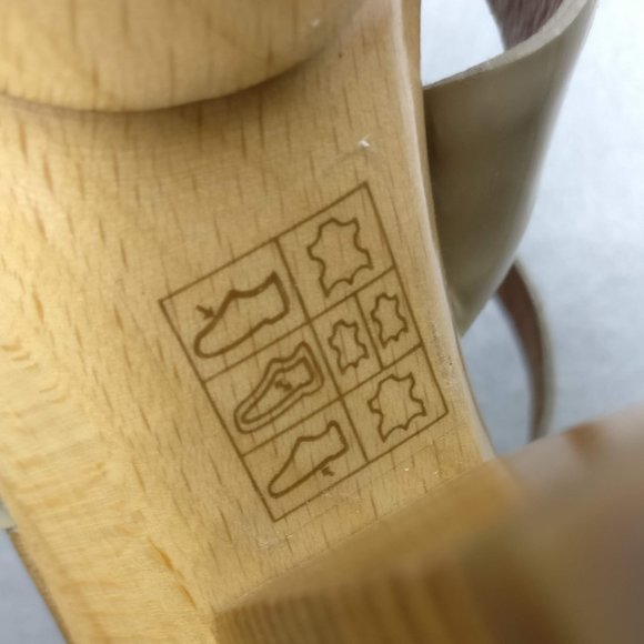 GIVENCHY All Leather Heeled Strappy Minimalist Logo Sandal 7us /5uk - Picture 2 of 9